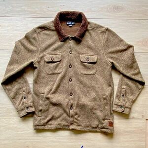 Men’s large REEF brand fleece button jacket